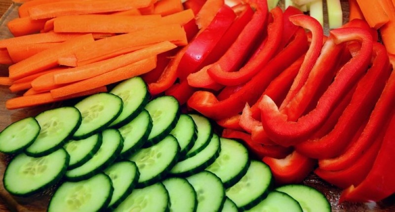 Gestion de menus de cantine légumes déjà prêts à être servis pour les établissements scolaires de Vitrolles dans le 13